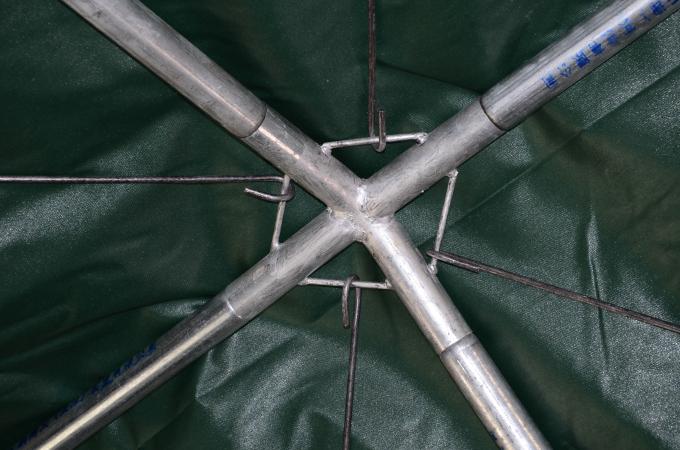 Barracas exteriores do partido da exposição com os conectores de aço galvanizados da inserção do mergulho quente
