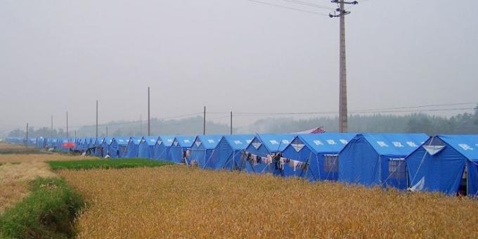 barraca azul do refugiado do UN da barraca da ajuda humanitÃ¡ria 12M2